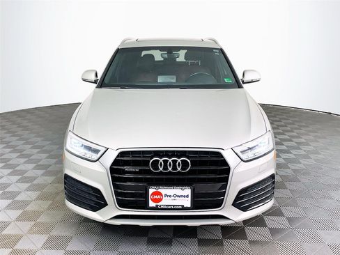 Used 2018 Audi Q3 2.0T Premium Plus w/ Premium Plus Package AWD/4WD image 2