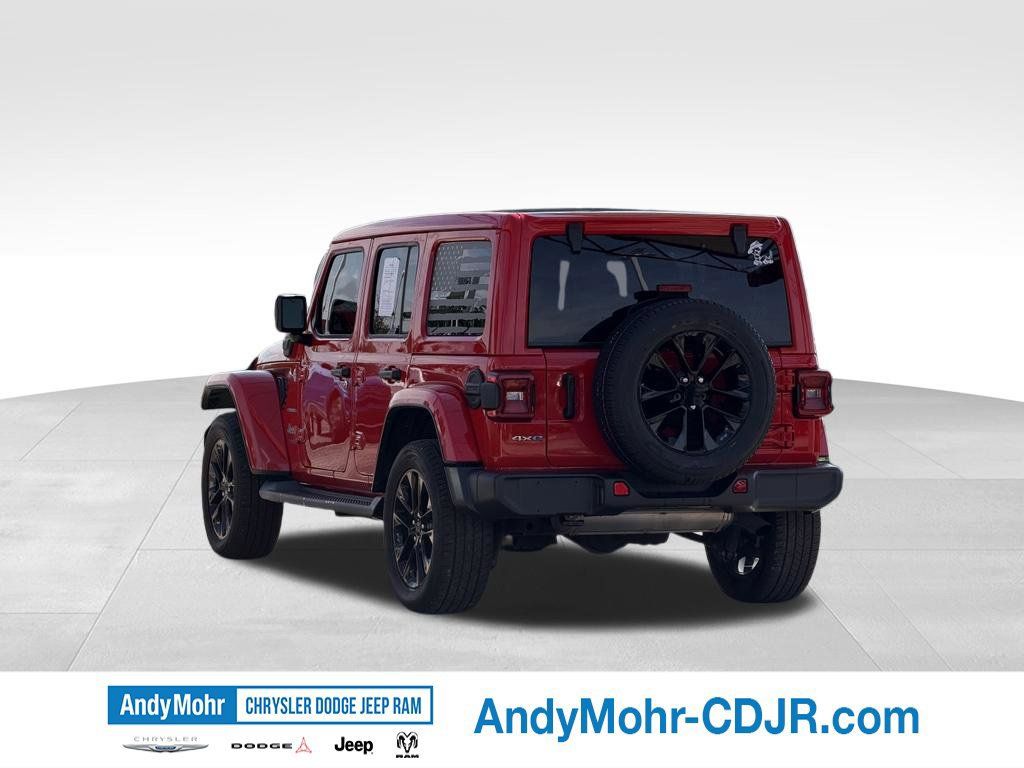 Used 2021 Jeep Wrangler Unlimited Sahara w/ Cold Weather Group AWD/4WD image 6