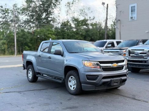 Used 2019 Chevrolet Colorado W/T w/ LPO, Power Package AWD/4WD image 3