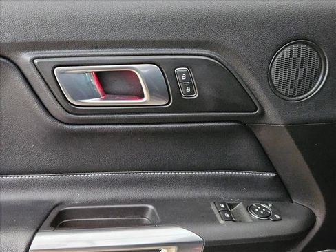 Used 2022 Ford Mustang GT Premium w/ Black Accent Package RWD image 23
