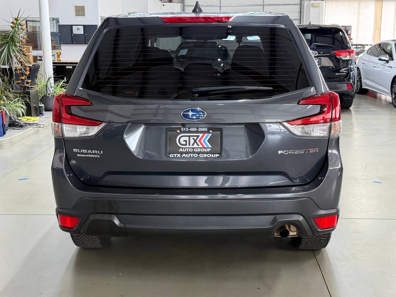 Used 2023 Subaru Forester AWD/4WD image 3