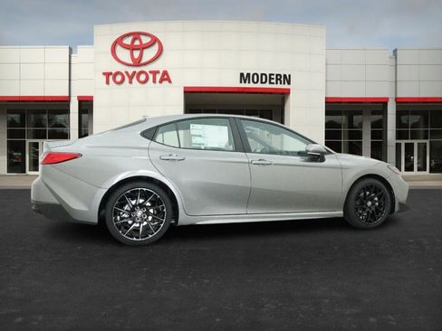 New 2026 Toyota Camry SE image 24