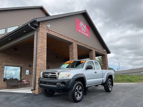 Used 2009 Toyota Tacoma 4x4 Access Cab image 22