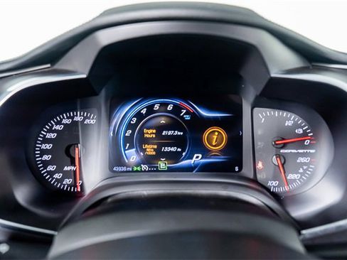 Used 2017 Chevrolet Corvette Stingray Convertible w/ 2LT Preferred Equipment Group image 23