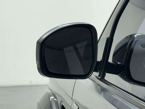 Used 2016 Land Rover LR4 HSE image 47