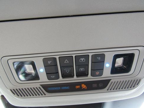 Used 2022 Ford Explorer Limited w/ Equipment Group 301A image 26