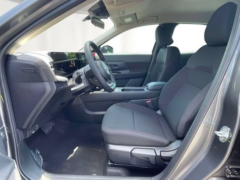 New 2026 Nissan Kicks S FWD image 13