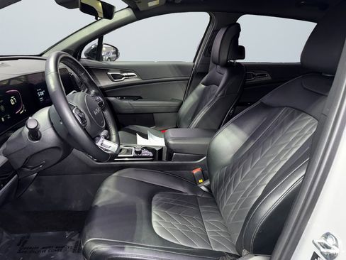 Used 2025 Kia Sportage X-Line image 9