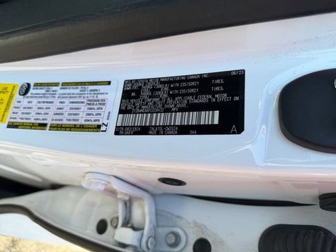 Used 2023 Lexus RX 350 F Sport w/ Accessory Package AWD/4WD image 33