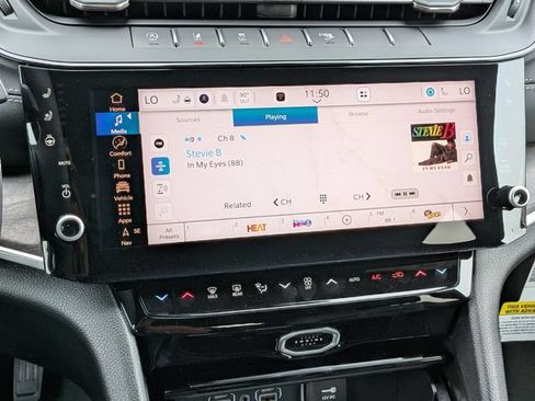 New 2026 Jeep Grand Cherokee Limited AWD/4WD image 24
