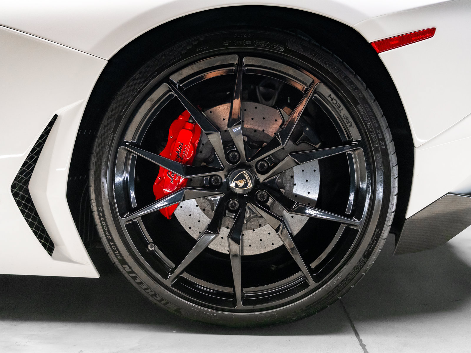 Used 2014 Lamborghini Aventador LP 700-4 AWD/4WD image 40