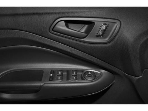 Used 2015 Ford Escape Titanium image 18