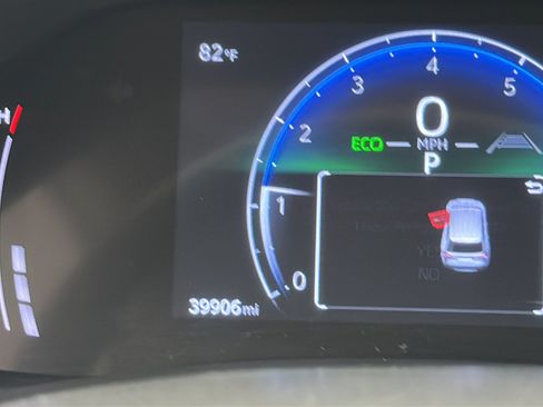 Used 2025 Toyota Grand Highlander AWD image 16