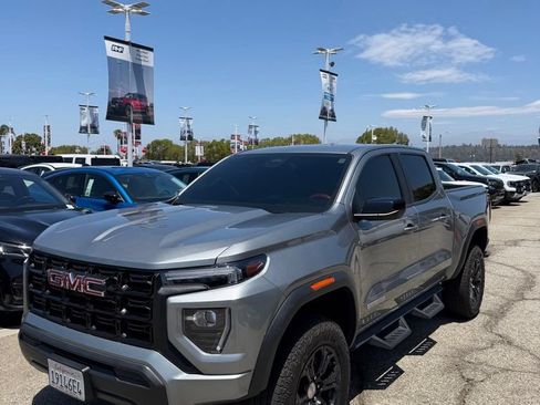 Used 2024 GMC Canyon Elevation w/ Trailering Package RWD image 1