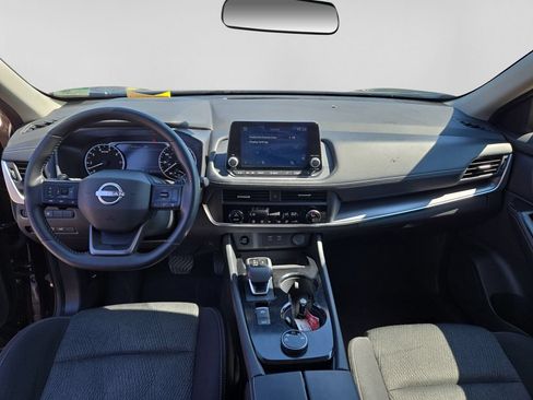 Used 2025 Nissan Rogue SV AWD/4WD image 25