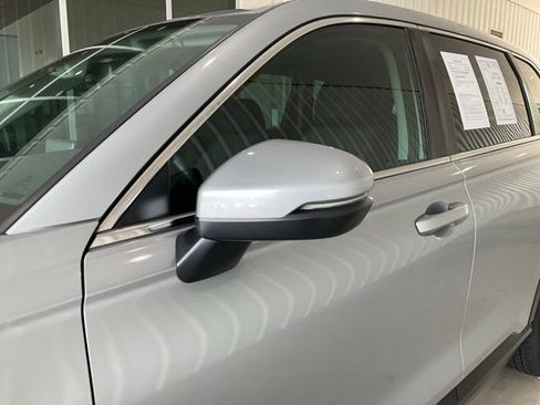 Certified 2025 Honda CR-V EX image 3