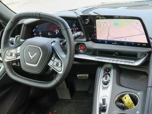 Used 2026 Chevrolet Corvette Stingray Coupe w/ 1LT RWD image 9