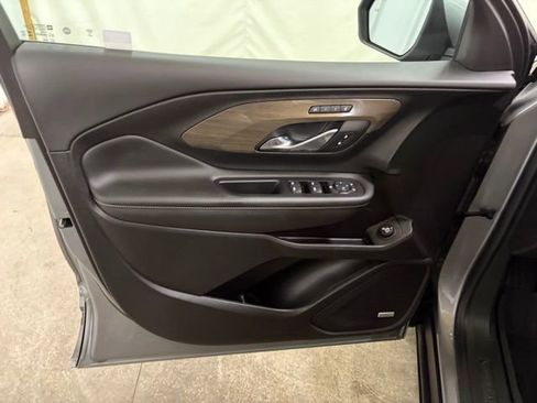 Used 2023 GMC Terrain Denali AWD/4WD image 41