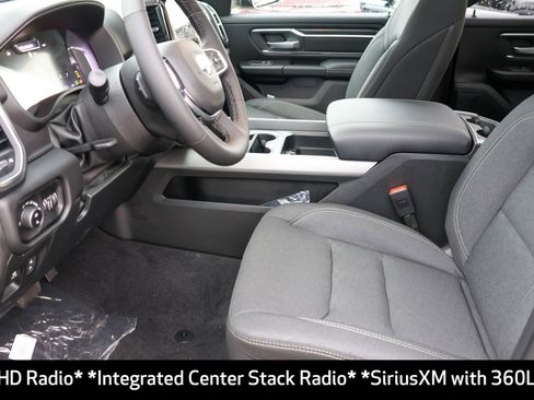New 2026 RAM 1500 Big Horn AWD/4WD image 5
