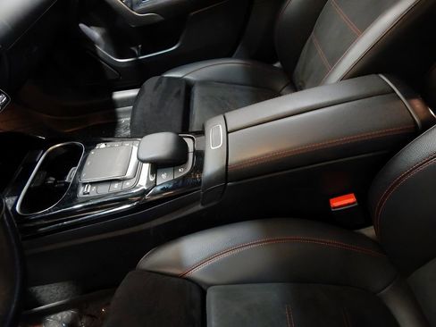 Used 2021 Mercedes-Benz A 35 AMG 4MATIC image 14