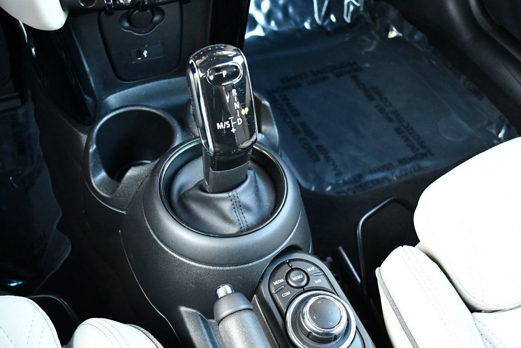 Used 2023 MINI Cooper S w/ Signature Upholstery Package FWD image 70