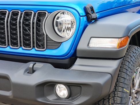 New 2026 Jeep Wrangler Unlimited Sport AWD/4WD image 6