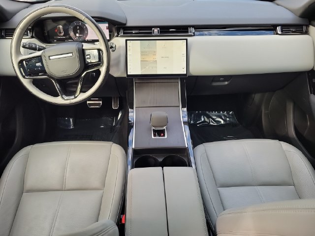 Used 2024 Land Rover Range Rover Velar Dynamic SE AWD/4WD image 16