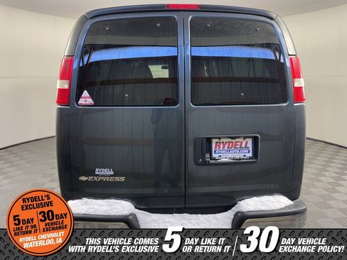Used 2014 Chevrolet Express 3500 LT w/ LT Preferred Equipment Group image 5