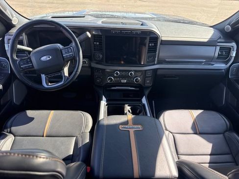 Used 2024 Ford F350 Platinum image 9
