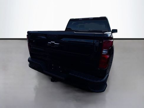 Used 2024 Chevrolet Silverado 1500 Custom AWD/4WD image 7