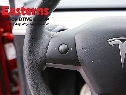 Used 2020 Tesla Model Y Performance image 15