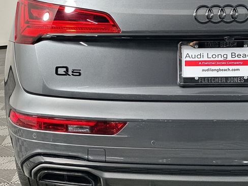 Used 2023 Audi Q5 e Prestige w/ Prestige Package AWD/4WD image 17