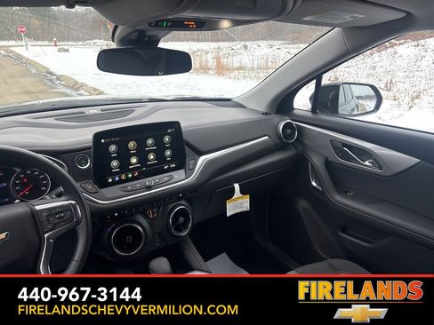 New 2025 Chevrolet Blazer LT w/ Driver Confidence Package image 41