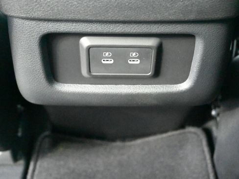 New 2026 Nissan Pathfinder SV image 16