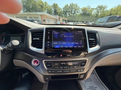 Used 2018 Honda Pilot EX-L image 24