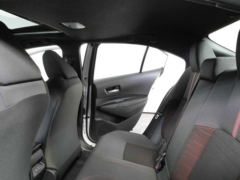 Used 2025 Toyota Corolla SE w/ SE Premium Package AWD/4WD image 16