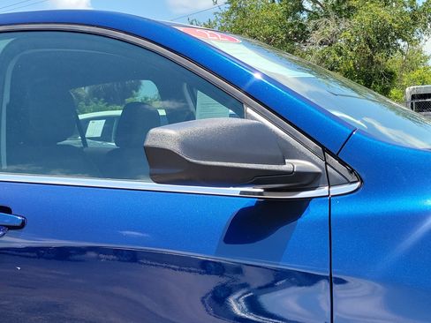 Used 2022 Chevrolet Equinox LT FWD image 8