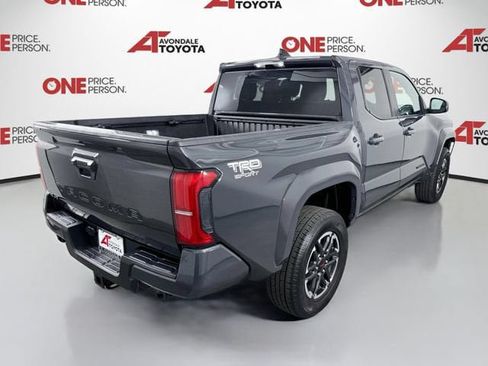 Certified 2025 Toyota Tacoma TRD Sport AWD/4WD image 8
