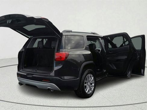 Used 2017 GMC Acadia SLT image 13