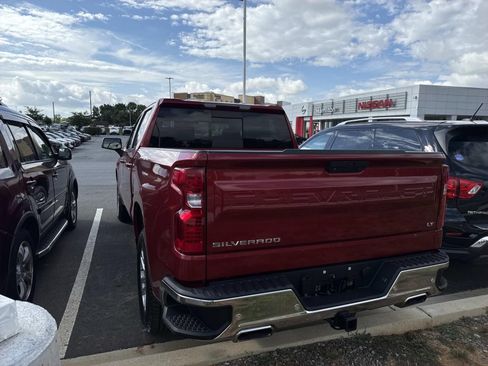 Used 2019 Chevrolet Silverado 1500 LT w/ All-Star Edition AWD/4WD image 2