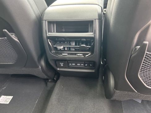 New 2026 Jeep Grand Cherokee Limited image 29