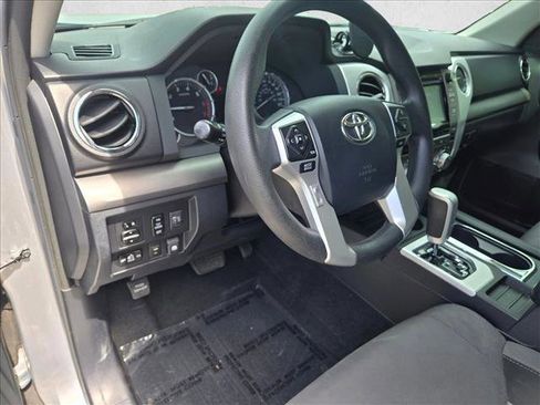 Used 2016 Toyota Tundra SR5 w/ SR5 Upgrade Package RWD image 9
