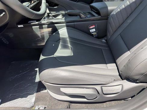 New 2026 Hyundai Elantra SEL Sport FWD image 15