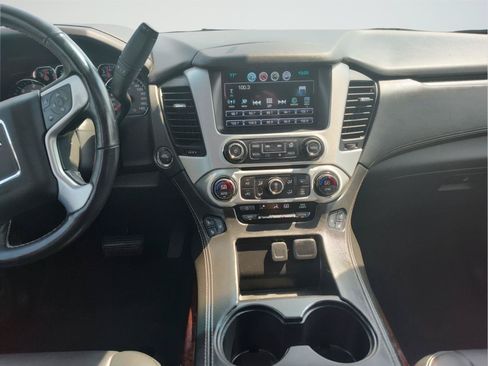 Used 2020 GMC Yukon SLT AWD/4WD image 11