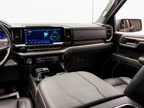 Used 2023 Chevrolet Silverado 1500 RST image 41