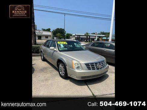 Used 2008 Cadillac DTS Luxury II FWD image 1