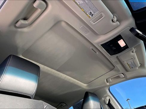 Certified 2024 Lexus ES 350 w/ Premium Package image 12