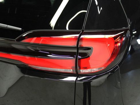 New 2026 Chrysler Pacifica Select w/ S Appearance Package image 35