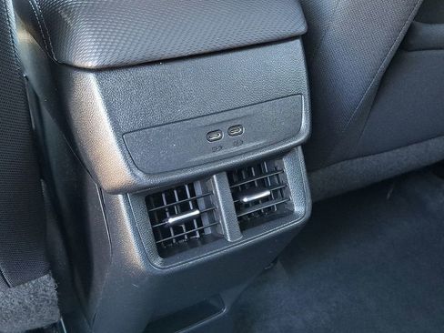 Certified 2025 Chevrolet Equinox LT FWD image 27