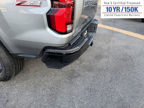 Used 2024 Chevrolet Colorado Z71 w/ Z71 Convenience Package 2 image 9